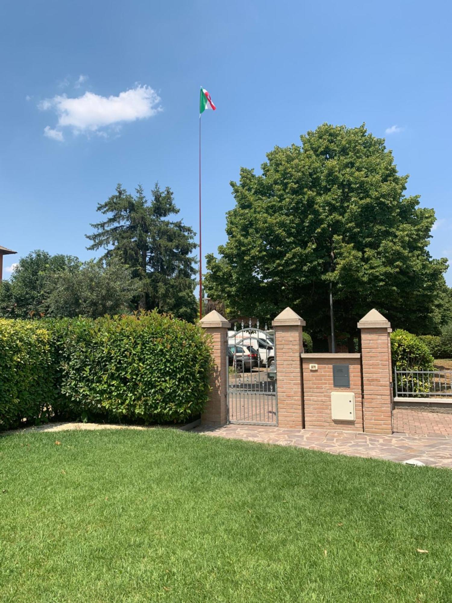 Appartamento Con Giardino Pontecchio Marconi Eksteriør bilde